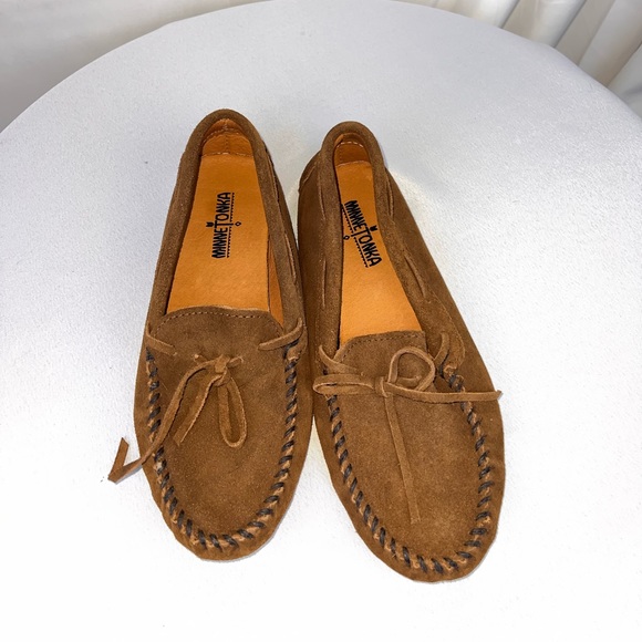 Minnetonka Driving Moccasins Loafers men's 9 - Picture 1 of 6